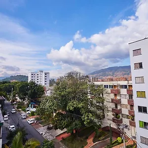 https://pass-laureles.colombiamedellinhotels.com